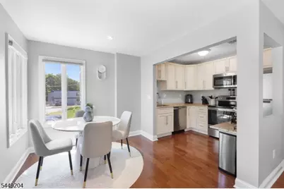 2 Grand Ave #3, Hawthorne, NJ 07506 - Photo 9