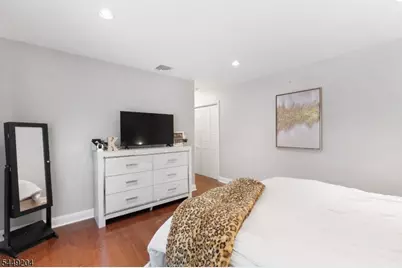 2 Grand Ave #3, Hawthorne, NJ 07506 - Photo 15