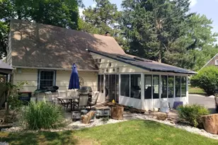 822 Mountain Ave, Bound Brook, NJ 08805 - Photo 1