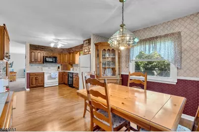 22 Fulton Rd, Franklin Township, NJ 08873 - Photo 15