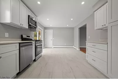 14 Kim Ln, Washington Township, NJ 07840 - Photo 7