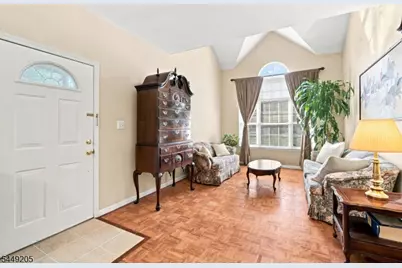 9 Gallop Ln, Franklin Township, NJ 08873 - Photo 3