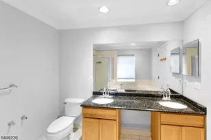 72 Albert Ct, Parsippany, NJ 07054 - Photo 43