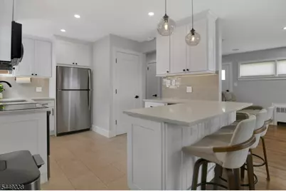 915 Essex Ave, Linden, NJ 07036 - Photo 11