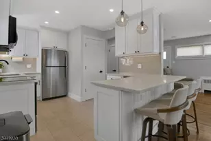 915 Essex Ave, Linden, NJ 07036 - Photo 11
