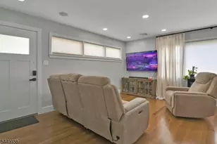 915 Essex Ave, Linden, NJ 07036 - Photo 7