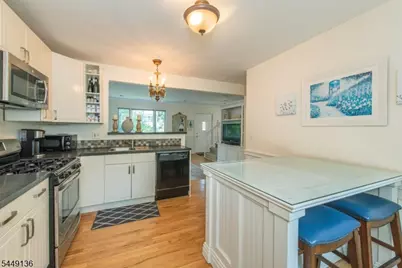 9 Woodmere Rd, West Caldwell, NJ 07006 - Photo 7