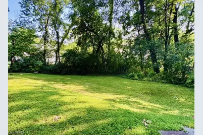 53 Old Wood Rd, Morris Plains, NJ 07950 - Photo 29
