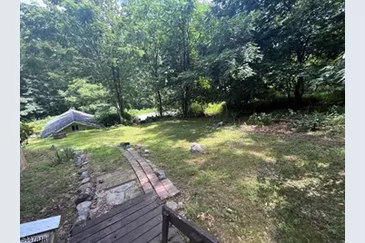 109 Carey Ave, Butler, NJ 07405 - Photo 15
