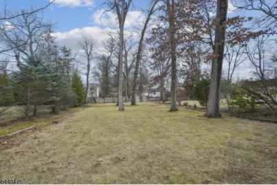 41 Brookside Ave, Livingston, NJ 07039 - Photo 15