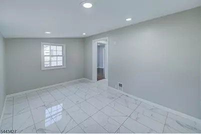 418 Harrison Ave, Manville, NJ 08835 - Photo 11