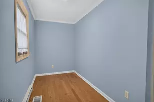 309 Stelko Ave, Lopatcong Township, NJ 08865 - Photo 13