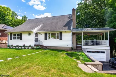 186 Macdonald Dr, Wayne, NJ 07470 - Photo 1