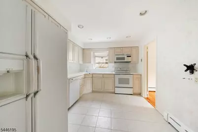 1598 Springfield Ave (1600), Cranford Township, NJ 07016 - Photo 11