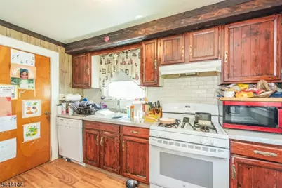 98 Westville Ave, Caldwell, NJ 07006 - Photo 11