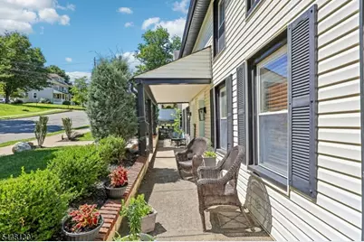 35 Cleveland St, Caldwell, NJ 07006 - Photo 3