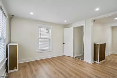 35 Cleveland St, Caldwell, NJ 07006 - Photo 11