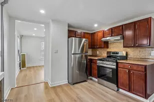 35 Cleveland St, Caldwell, NJ 07006 - Photo 15