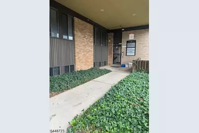 330 Livingston Ave, New Brunswick, NJ 08901 - Photo 5