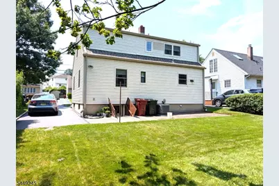 70 Bromley Pl, Nutley, NJ 07110 - Photo 19