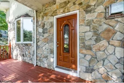 104 Bishops Rock Rd, Hopatcong, NJ 07843 - Photo 9