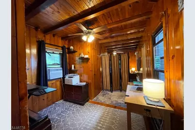16 Lakeview Rd, Hopatcong, NJ 07843 - Photo 21