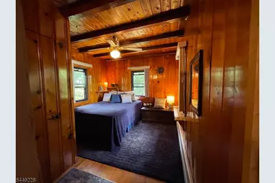 16 Lakeview Rd, Hopatcong, NJ 07843 - Photo 25