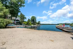 16 Lakeview Rd, Hopatcong, NJ 07843 - Photo 49