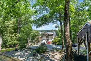 16 Lakeview Rd, Hopatcong, NJ 07843 - Photo 43