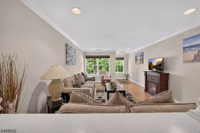 22 Pond Hollow Dr, Jefferson Township, NJ 07438 - Photo 7