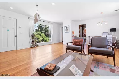 200 McCosh Rd, Clifton, NJ 07043 - Photo 5