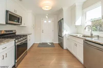 84 Carriage Ln, Newton, NJ 07860 - Photo 5