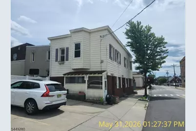301 Copeland Ave #1, Lyndhurst Township, NJ 07071 - Photo 3