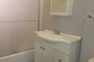 301 Copeland Ave, Lyndhurst Township, NJ 07071 - Photo 9