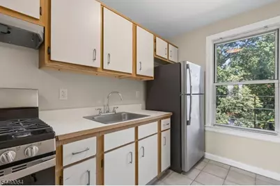 939C E Front St #104, Plainfield, NJ 07062 - Photo 5