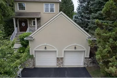 9 Cypress Ln, Hardyston Township, NJ 07419 - Photo 3