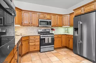 9 Cypress Ln, Hardyston Township, NJ 07419 - Photo 13