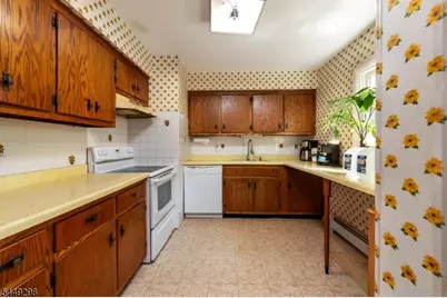 43 Cliff Rd, West Milford Twp., NJ 07480 - Photo 29