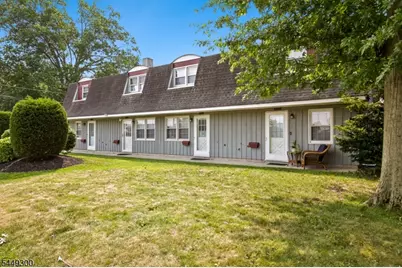 1101 Brooks Blvd, Manville, NJ 08835 - Photo 1