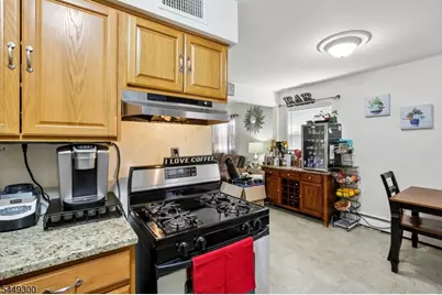 1101 Brooks Blvd, Manville, NJ 08835 - Photo 5