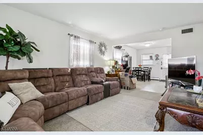 1101 Brooks Blvd, Manville, NJ 08835 - Photo 7