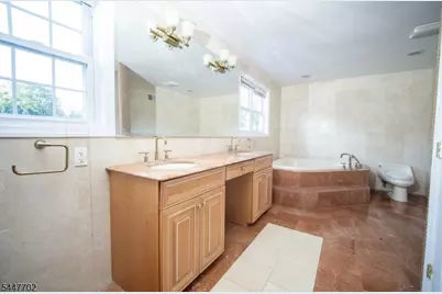 69 Ridge Dr, Livingston, NJ 07039 - Photo 17