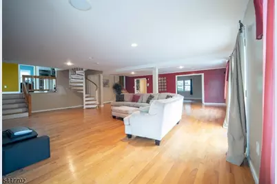 69 Ridge Dr, Livingston, NJ 07039 - Photo 5