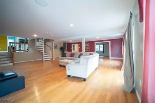 69 Ridge Dr, Livingston, NJ 07039 - Photo 5