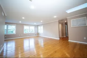69 Ridge Dr, Livingston, NJ 07039 - Photo 19