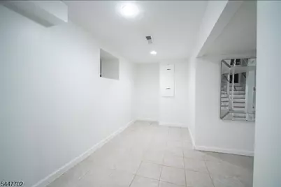 69 Ridge Dr, Livingston, NJ 07039 - Photo 33