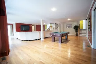 69 Ridge Dr, Livingston, NJ 07039 - Photo 15