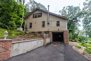 20 Mt Crest Rd, Jefferson Township, NJ 07438 - Photo 35