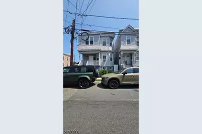 52 Arverne Ter #2, Irvington, NJ 07111 - Photo 1