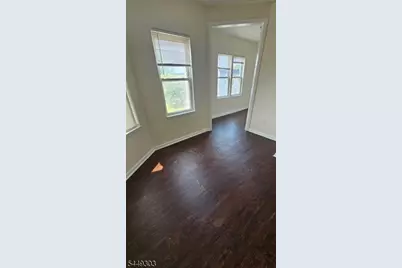 52 Arverne Ter #2, Irvington, NJ 07111 - Photo 5